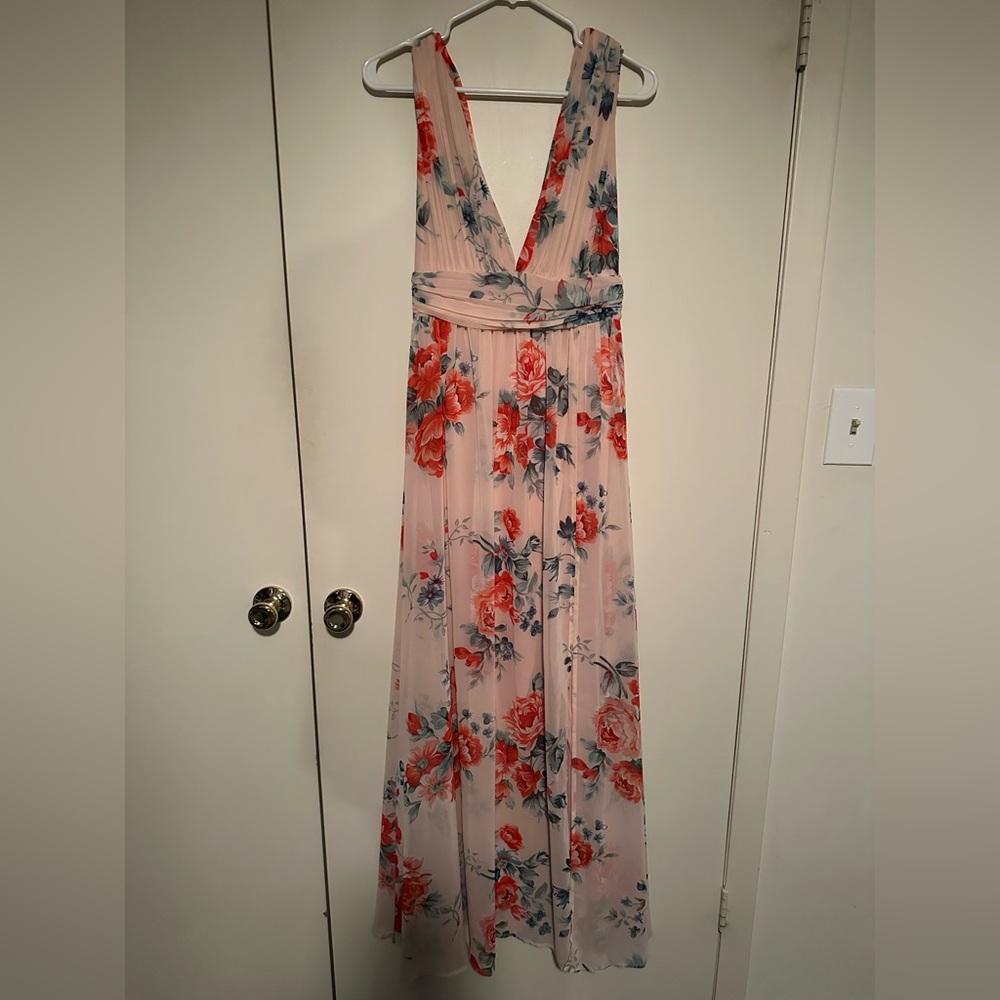 Lulu’s Garden Meandering Blush Floral Maxi Dress